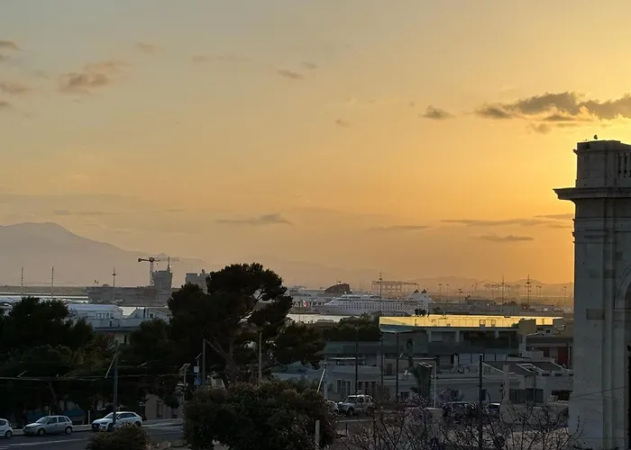 Uno-b 3* קליארי