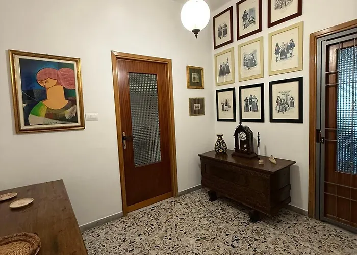 Uno-b בית הארחה 3*