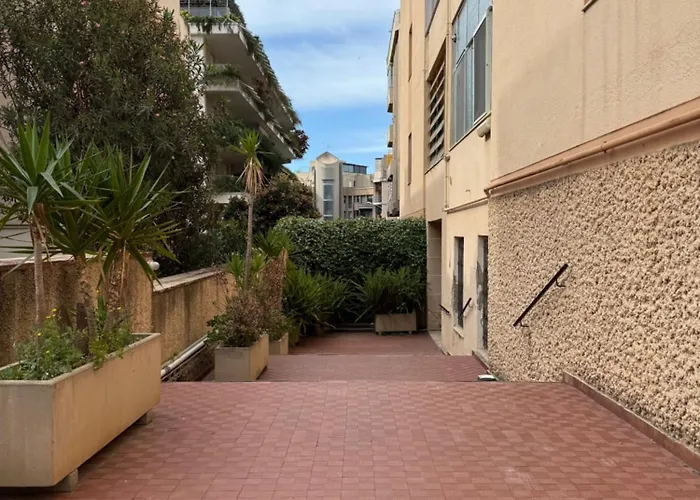 Affittacamere Uno-b 3*